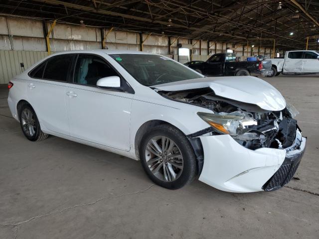 4T1BF1FK2FU496356 - 2015 TOYOTA CAMRY LE WHITE photo 4