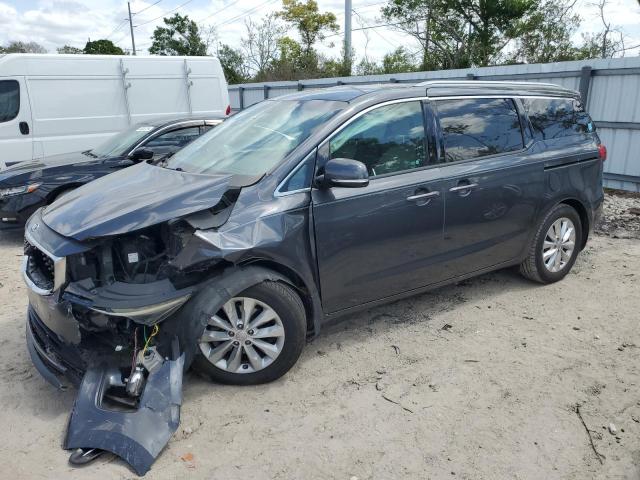 KNDMC5C16G6137798 - 2016 KIA SEDONA EX GRAY photo 1