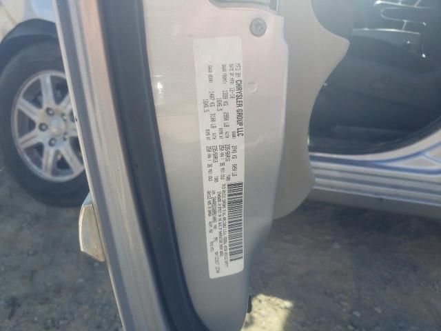 2A4RR5DG0BR614003 - 2011 CHRYSLER TOWN & COU TOURING 银色 照片 13