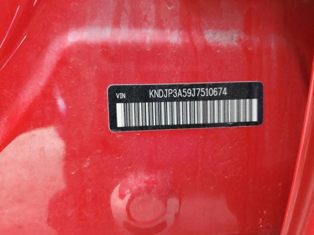 KNDJP3A59J7510674 - 2018 KIA SOUL + RED photo 12