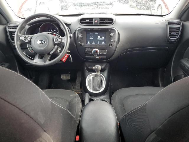 KNDJP3A59J7510674 - 2018 KIA SOUL + RED photo 8