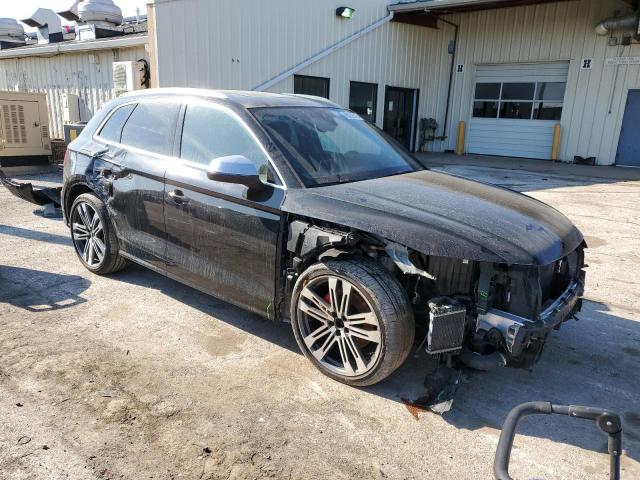 WA1C4AFYXJ2224025 - 2018 AUDI SQ5 PRESTIGE BLACK photo 4