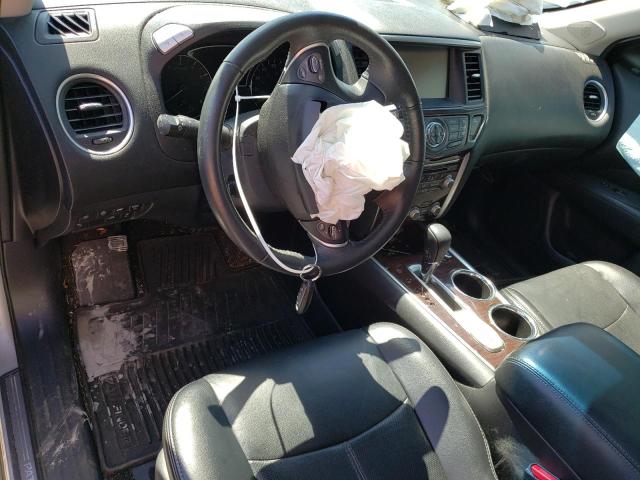 5N1AR2MN1FC700785 - 2015 NISSAN PATHFINDER S 银色 照片 8