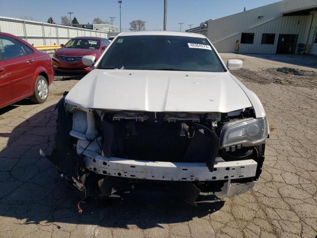 2C3CCAGGXGH253267 - 2016 CHRYSLER 300 S WHITE photo 5