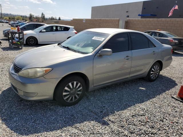 4T1BE32K55U534018 - 2005 TOYOTA CAMRY LE GRAY photo 1