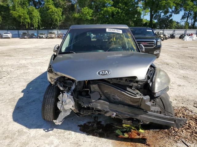 KNDJT2A51D7511828 - 2013 KIA SOUL GRAY photo 5