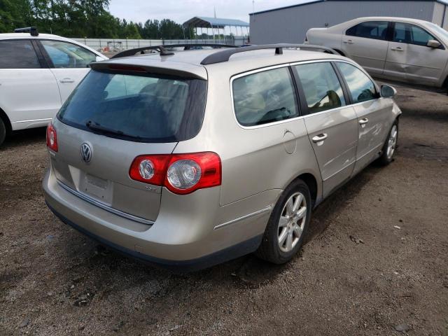 WVWLK73CX7E035650 - 2007 VOLKSWAGEN PASSAT 2.0T WAGON VALUE GOLD photo 4