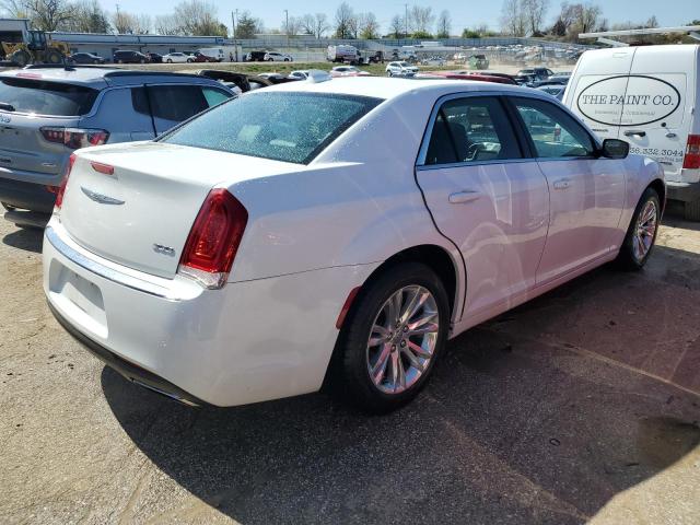 2C3CCAAG4GH243858 - 2016 CHRYSLER 300 LIMITED WHITE photo 3