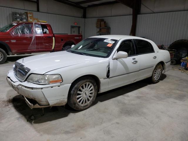 1LNHM81W73Y694678 - 2003 LINCOLN TOWN CAR EXECUTIVE WHITE photo 1