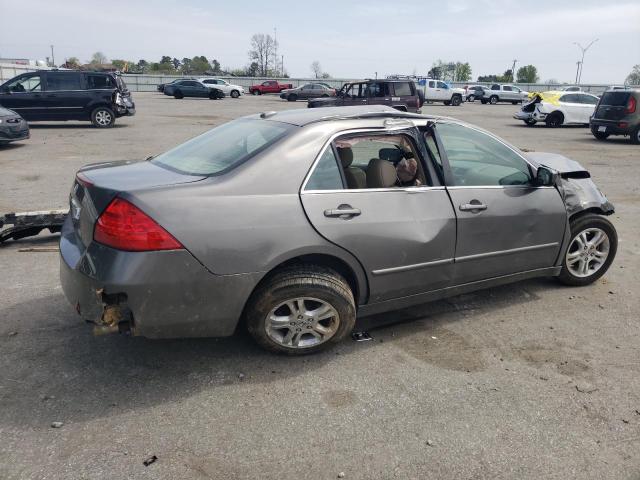 1HGCM56817A020940 - 2007 HONDA ACCORD EX GRAY photo 3