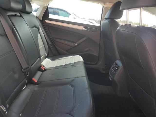 1VWLA7A37KC002726 - 2019 VOLKSWAGEN PASSAT WOLFSBURG WHITE photo 10