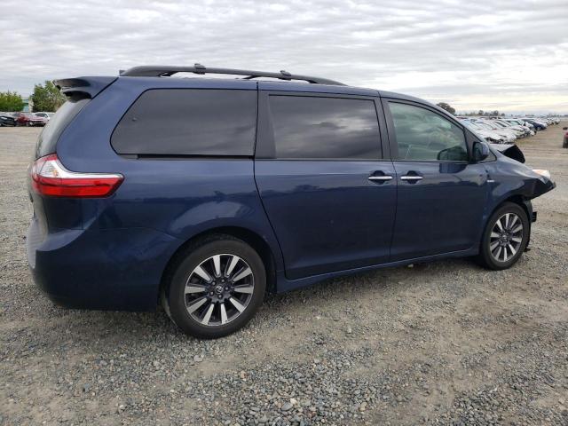 5TDDZ3DC9KS227068 - 2019 TOYOTA SIENNA XLE BLUE photo 3