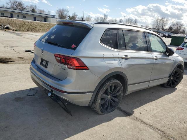3VV2B7AX4MM149636 - 2021 VOLKSWAGEN TIGUAN SE Srebrny zdjęcie 3
