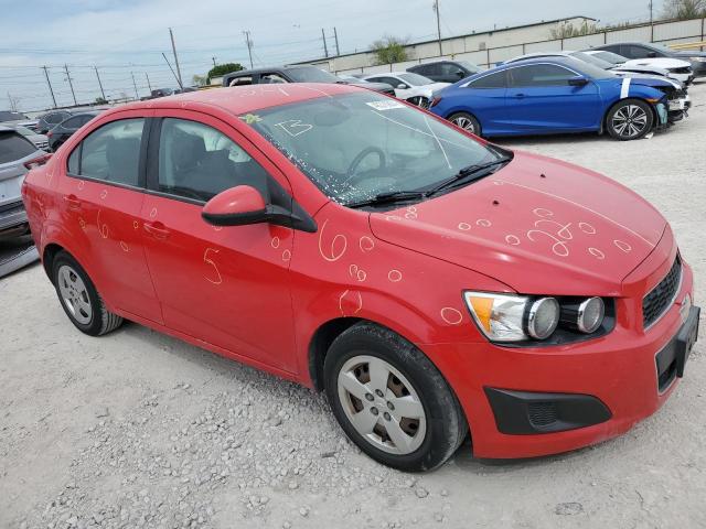 1G1JA5SH3G4126818 - 2016 CHEVROLET SONIC LS RED photo 4