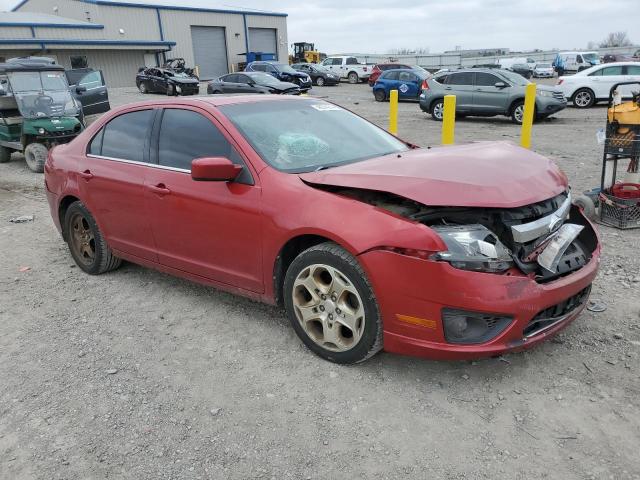 3FAHP0HA0AR323290 - 2010 FORD FUSION SE RED photo 4