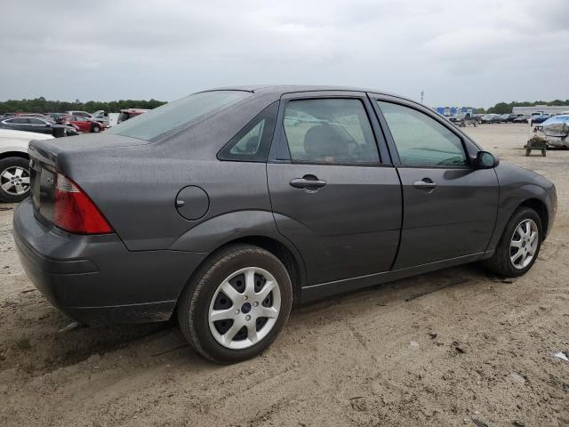 1FAFP34N65W181256 - 2005 FORD FOCUS ZX4 GRAY photo 3
