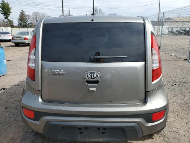 KNDJT2A62D7534835 - 2013 KIA SOUL + GRAY photo 6