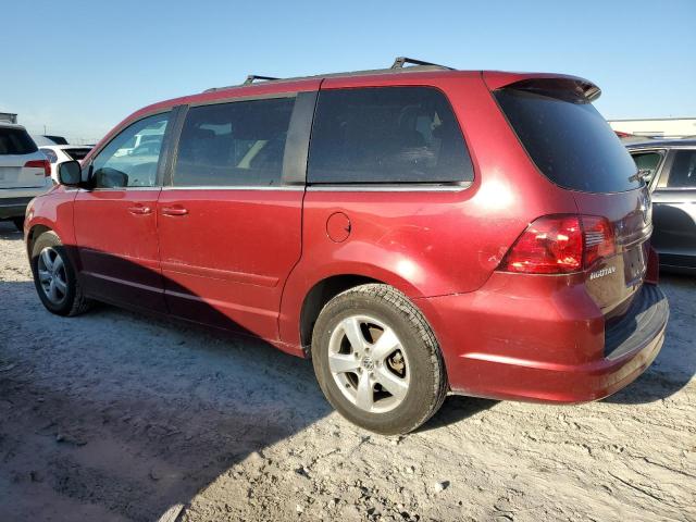 2V4RW3DG1BR642627 - 2011 VOLKSWAGEN ROUTAN SE BURGUNDY photo 2