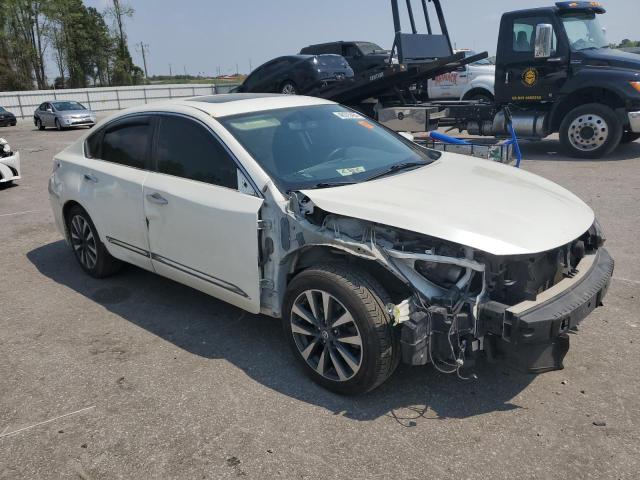 1N4AL3AP9GC260954 - 2016 NISSAN ALTIMA 2.5 WHITE photo 4