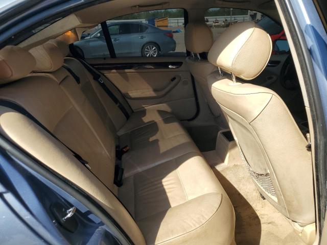 WBAAZ33414KP85534 - 2004 BMW 325 IS SULEV BLUE photo 10