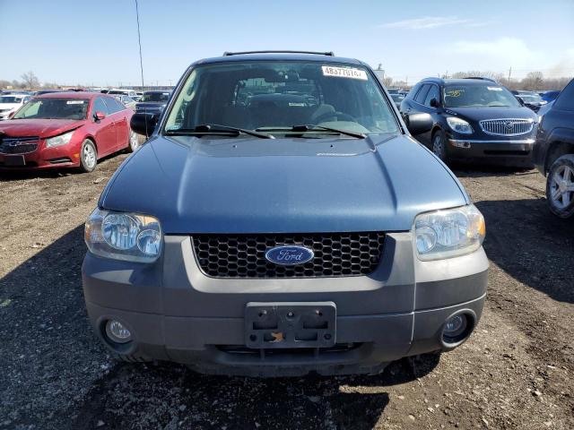 1FMCU931X5KA85057 - 2005 FORD ESCAPE XLT BLUE photo 5