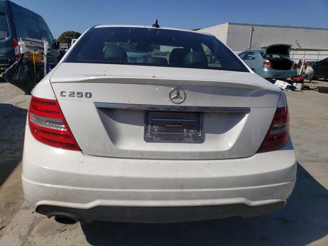 WDDGF4HB6DR272294 - 2013 MERCEDES-BENZ C 250 WHITE photo 6