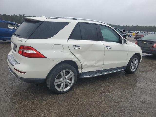 4JGDA5HB2EA285797 - 2014 MERCEDES-BENZ ML 350 4MATIC WHITE photo 3