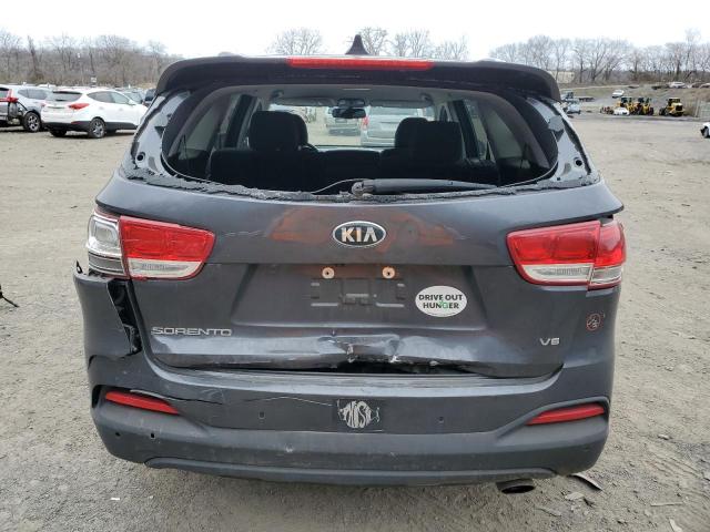 5XYPGDA53JG423257 - 2018 KIA SORENTO LX GRAY photo 6