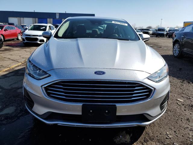 3FA6P0G78KR231049 - 2019 FORD FUSION S SILVER photo 5