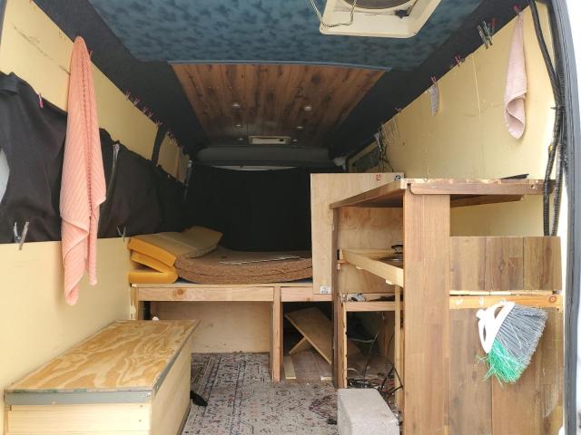 3C6TRVDG6JE110946 - 2018 RAM PROMASTER 2500 HIGH WHITE photo 10