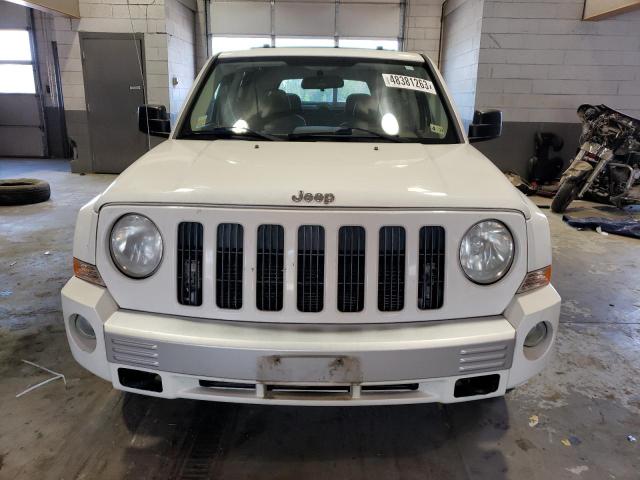 1J8FF48W77D317021 - 2007 JEEP PATRIOT LIMITED WHITE photo 5