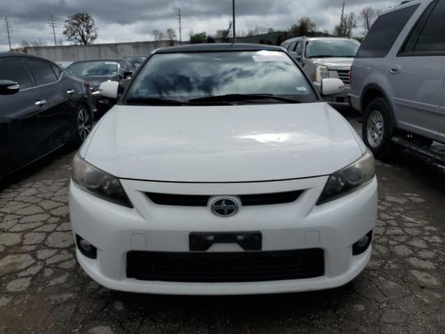 JTKJF5C71D3060956 - 2013 TOYOTA SCION TC თეთრი ფოტო 5