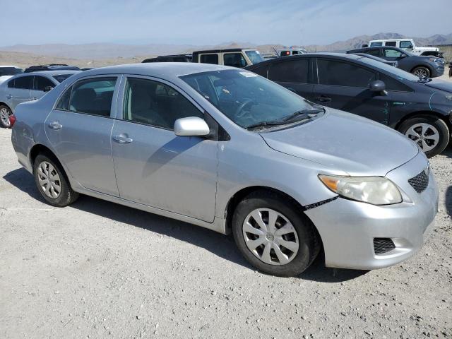 1NXBU4EEXAZ188010 - 2010 TOYOTA COROLLA BASE SILVER photo 4