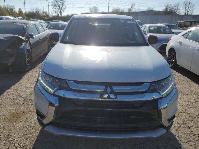 JA4AD2A34HZ042329 - 2017 MITSUBISHI OUTLANDER ES WHITE photo 5