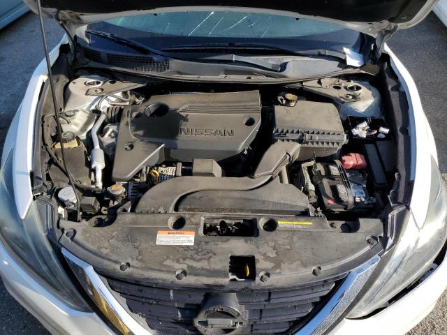 1N4AL3AP5HN358823 - 2017 NISSAN ALTIMA 2.5 WHITE photo 11