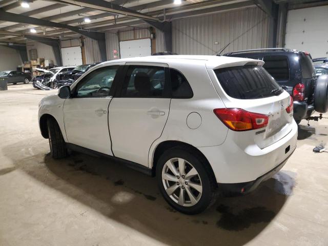 4A4AR3AU8DE021130 - 2013 MITSUBISHI OUTLANDER ES WHITE photo 2