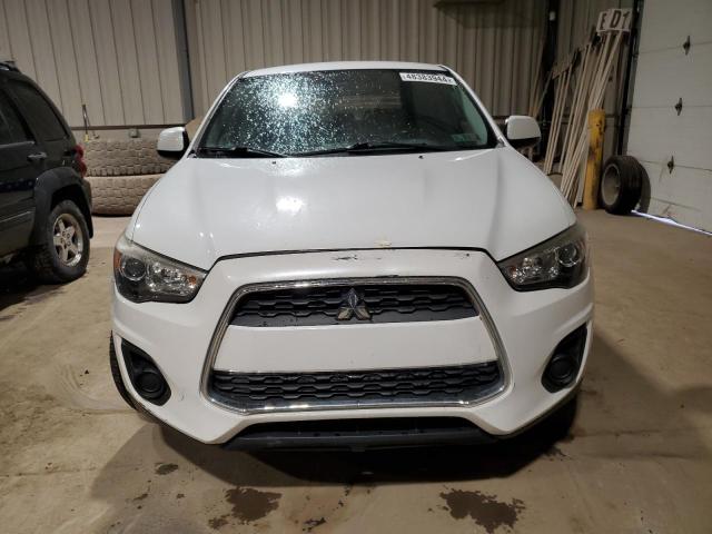 4A4AR3AU8DE021130 - 2013 MITSUBISHI OUTLANDER ES WHITE photo 5