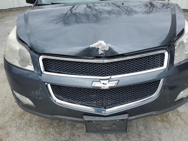 1GNKVFED5CJ390947 - 2012 CHEVROLET TRAVERSE LS GRAY photo 12