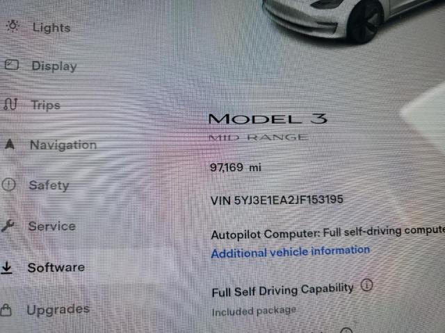 5YJ3E1EA2JF153195 - 2018 TESLA MODEL 3 WHITE photo 9