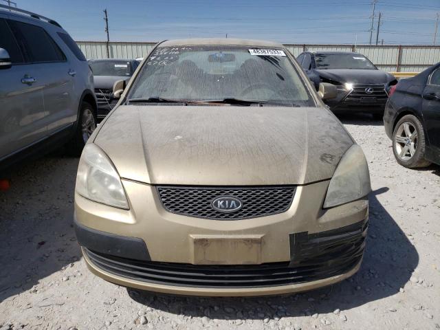 KNADE123266133457 - 2006 KIA RIO BEIGE photo 5