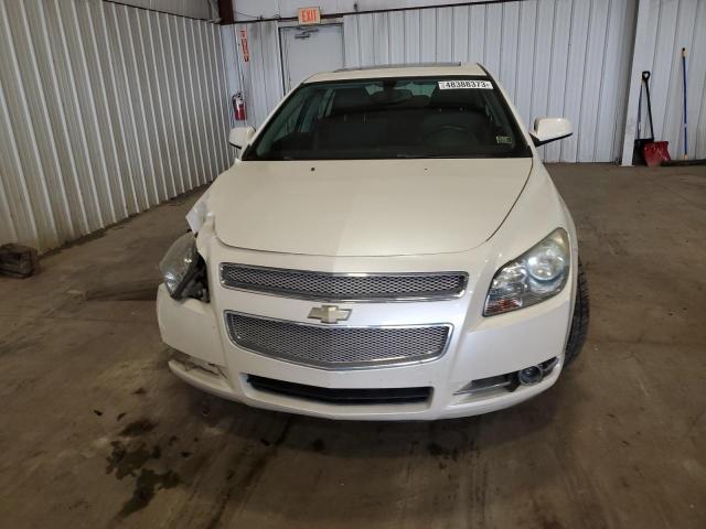 1G1ZE5EB6AF109053 - 2010 CHEVROLET MALIBU LTZ თეთრი ფოტო 5