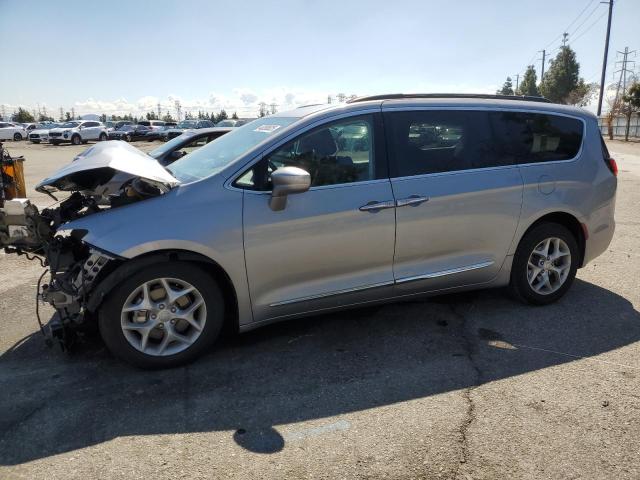 2C4RC1BG7HR533351 - 2017 CHRYSLER PACIFICA TOURING L SILVER photo 1