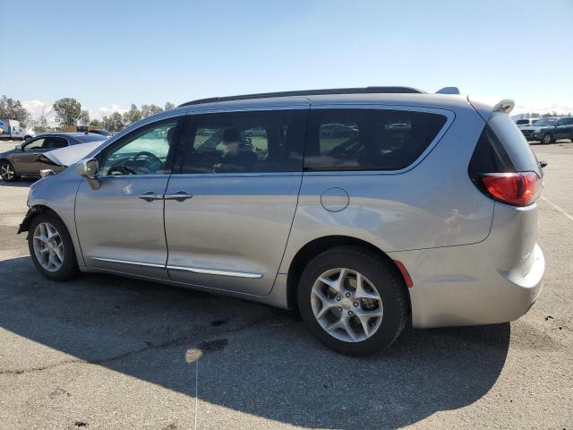 2C4RC1BG7HR533351 - 2017 CHRYSLER PACIFICA TOURING L SILVER photo 2