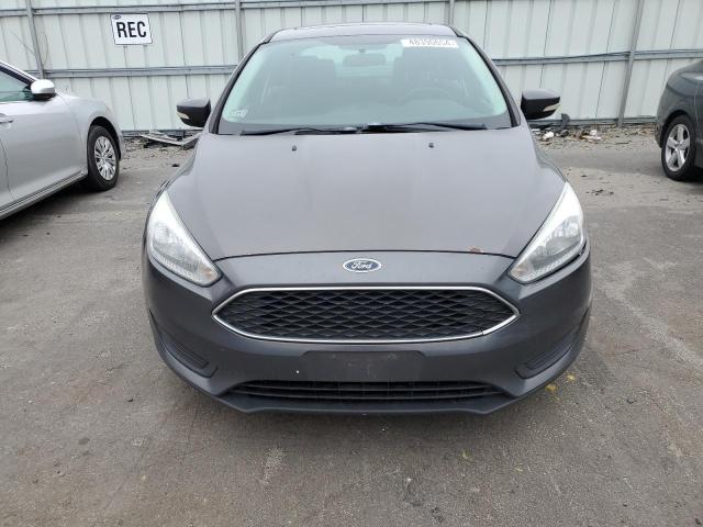 1FADP3F23FL370198 - 2015 FORD FOCUS SE GRAY photo 5