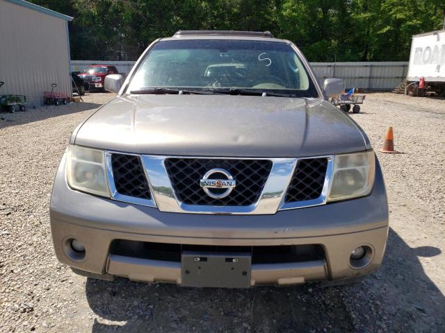 5N1AR18U86C669997 - 2006 NISSAN PATHFINDER LE 金色 照片 5