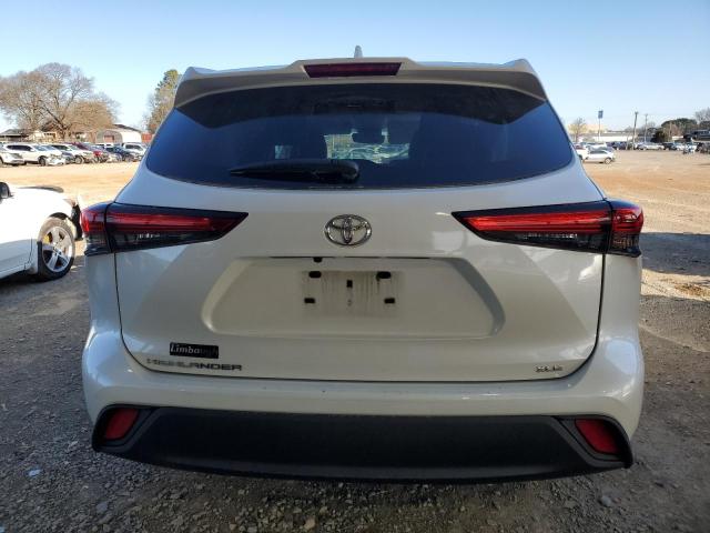 5TDGZRAH2MS065366 - 2021 TOYOTA HIGHLANDER XLE 白色 照片 6