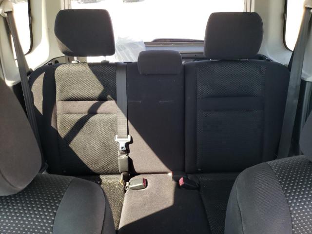 JTLKT324654014068 - 2005 TOYOTA SCION XB 银色 照片 10