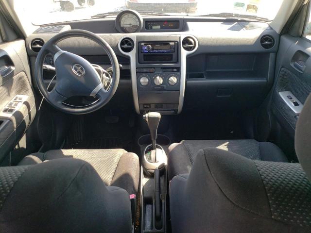 JTLKT324654014068 - 2005 TOYOTA SCION XB 银色 照片 8