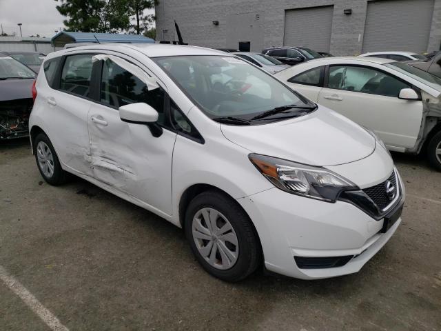 3N1CE2CP9JL366467 - 2018 NISSAN VERSA NOTE S WHITE photo 4