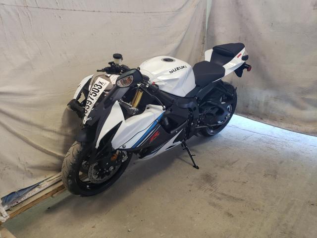 JS1GR7MAXP7101056 - 2023 SUZUKI GSX-R750 WHITE photo 2